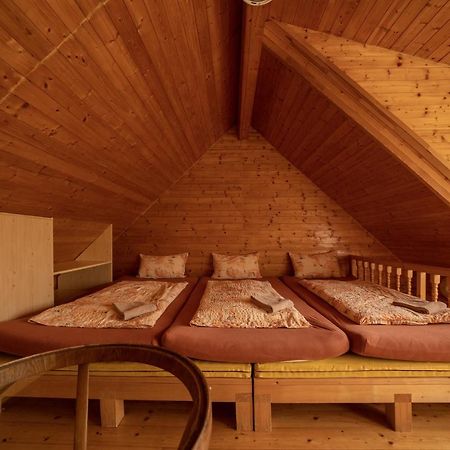 Strazne Chalet Kültér fotó